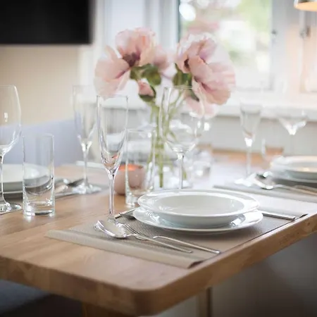 펜션 Godi Hues 30a Smucke Suester 베스터란트