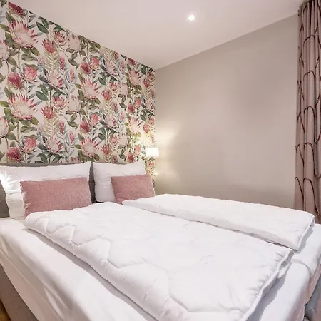 Godi Hues 30a Smucke Suester * 베스터란트