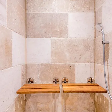 펜션 Godi Hues 30a Smucke Suester 베스터란트